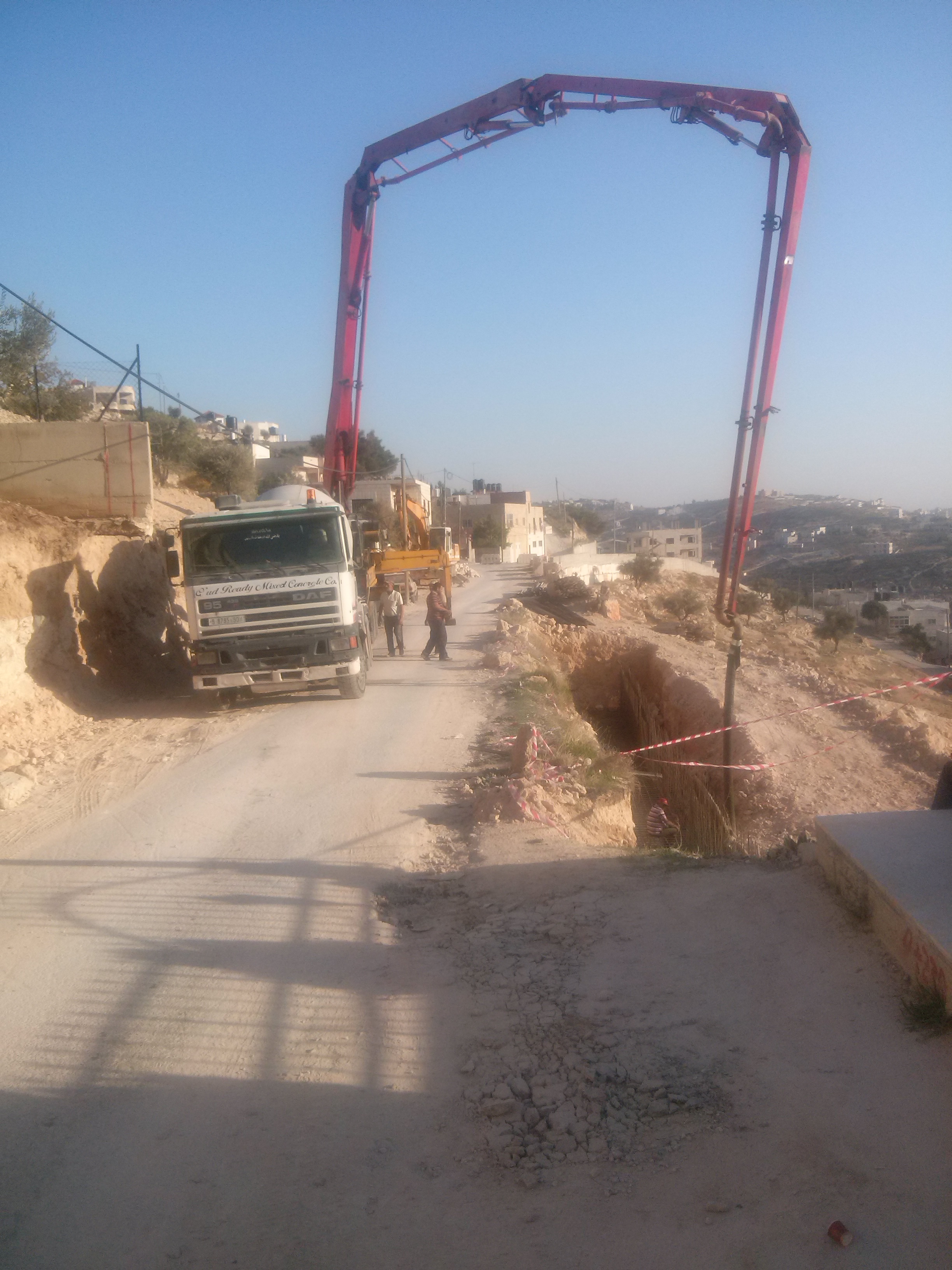 مشروع إعادة تأهيل شارع بيت بصة 