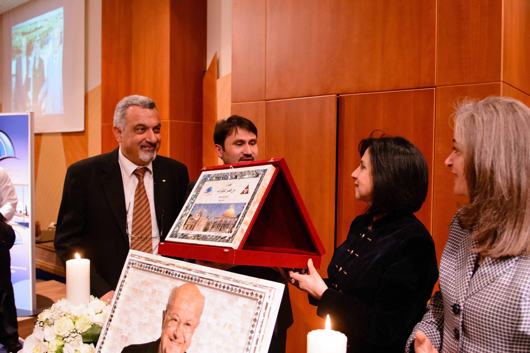 حفل إضاءة شجرة عيد الميلاد المجيد في مدينة بيت لحم