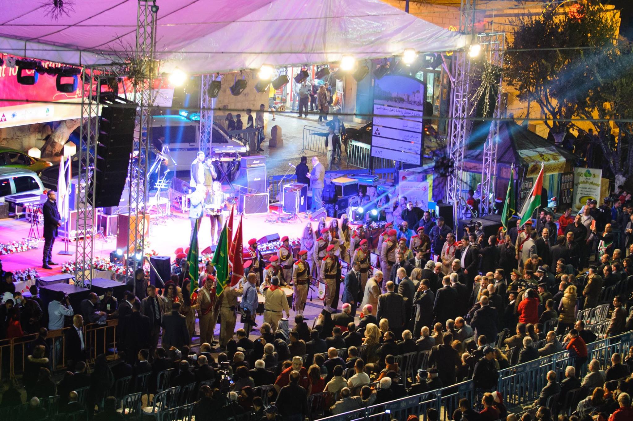 حفل إضاءة شجرة عيد الميلاد المجيد في مدينة بيت لحم