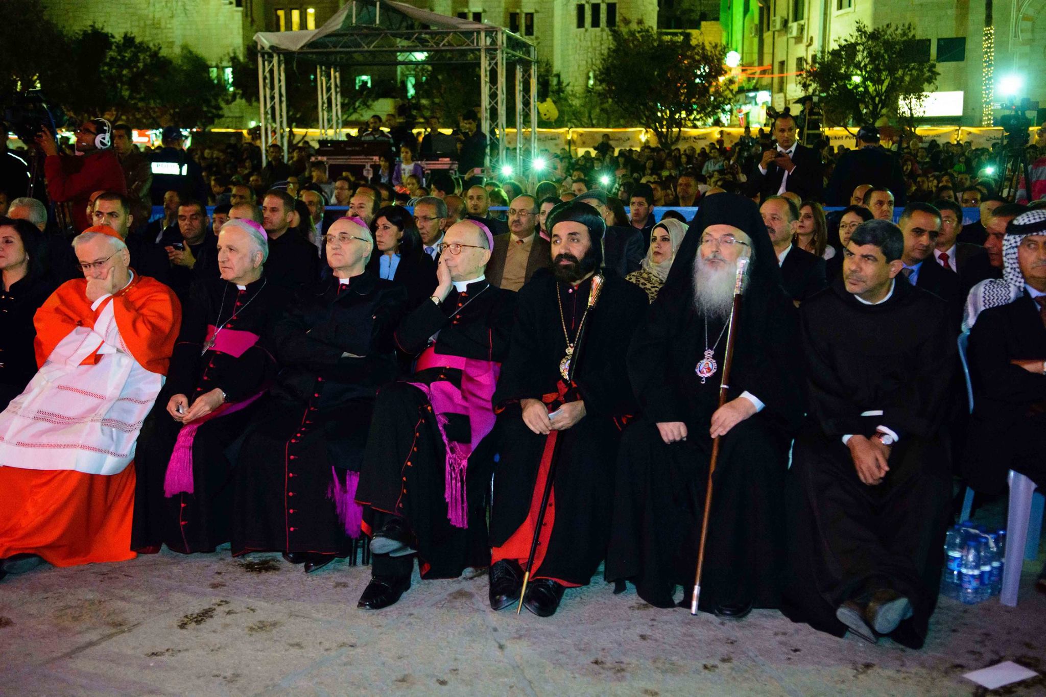 حفل إضاءة شجرة عيد الميلاد المجيد في مدينة بيت لحم