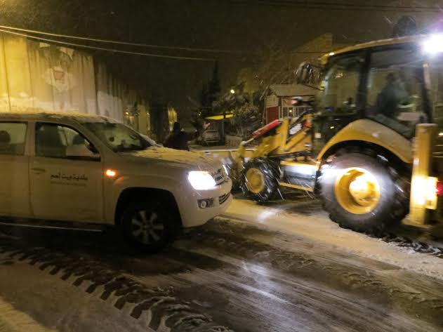 غرفة طوارىء بلدية بيت لحم تسيطر على حالات الطوارىء وتقدم المساعدة المطلوبة