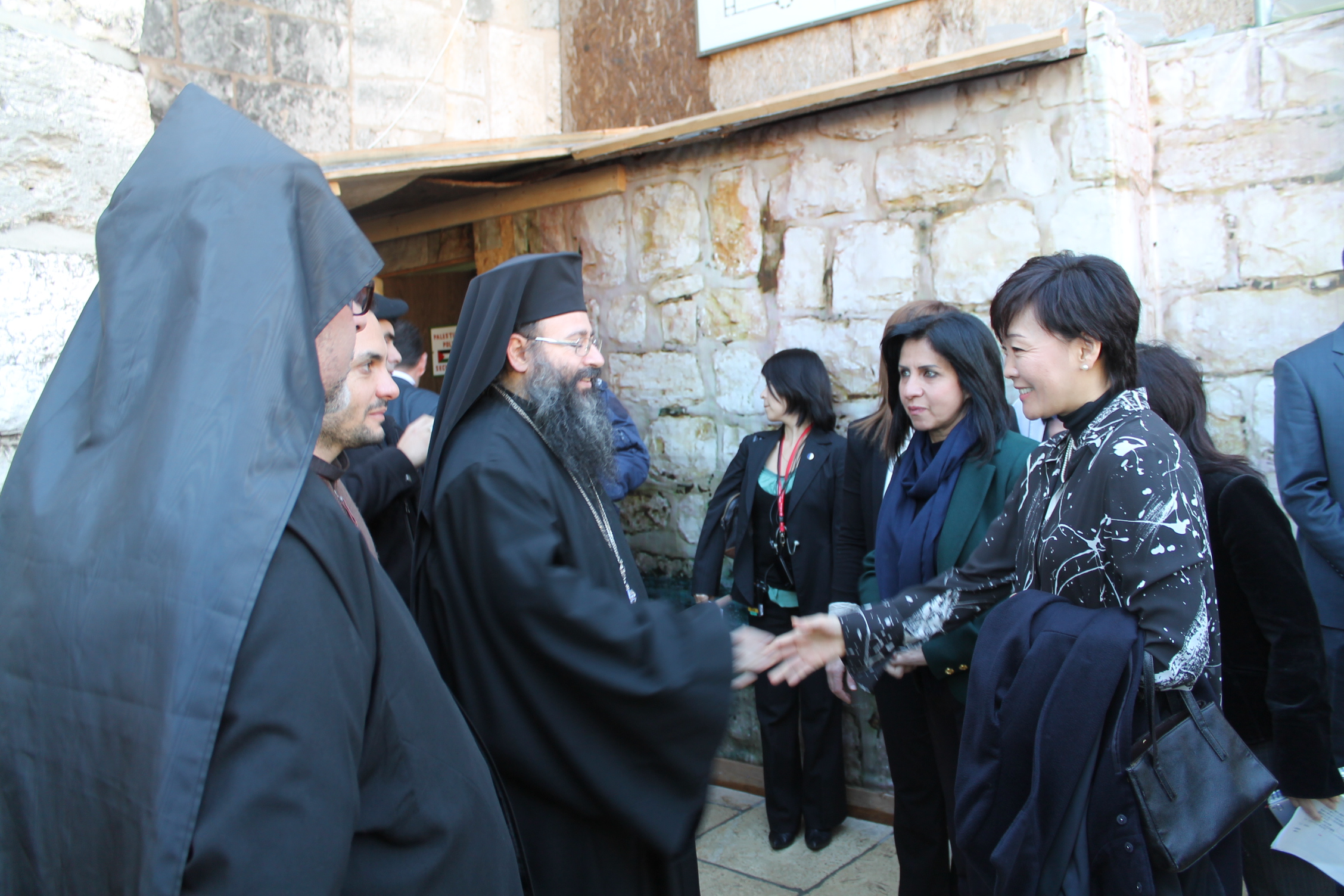 Mayor of Bethlehem Welcomes the Japanese Prime Minister's Wife in Bethlehem
