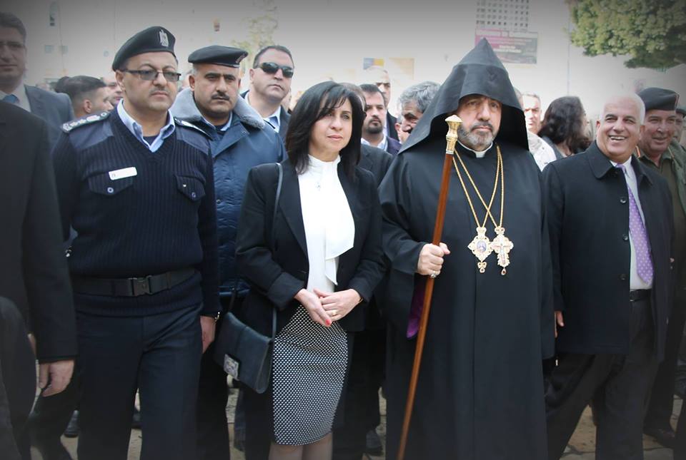 احتفالات أعياد الميلاد 2014 - 2015