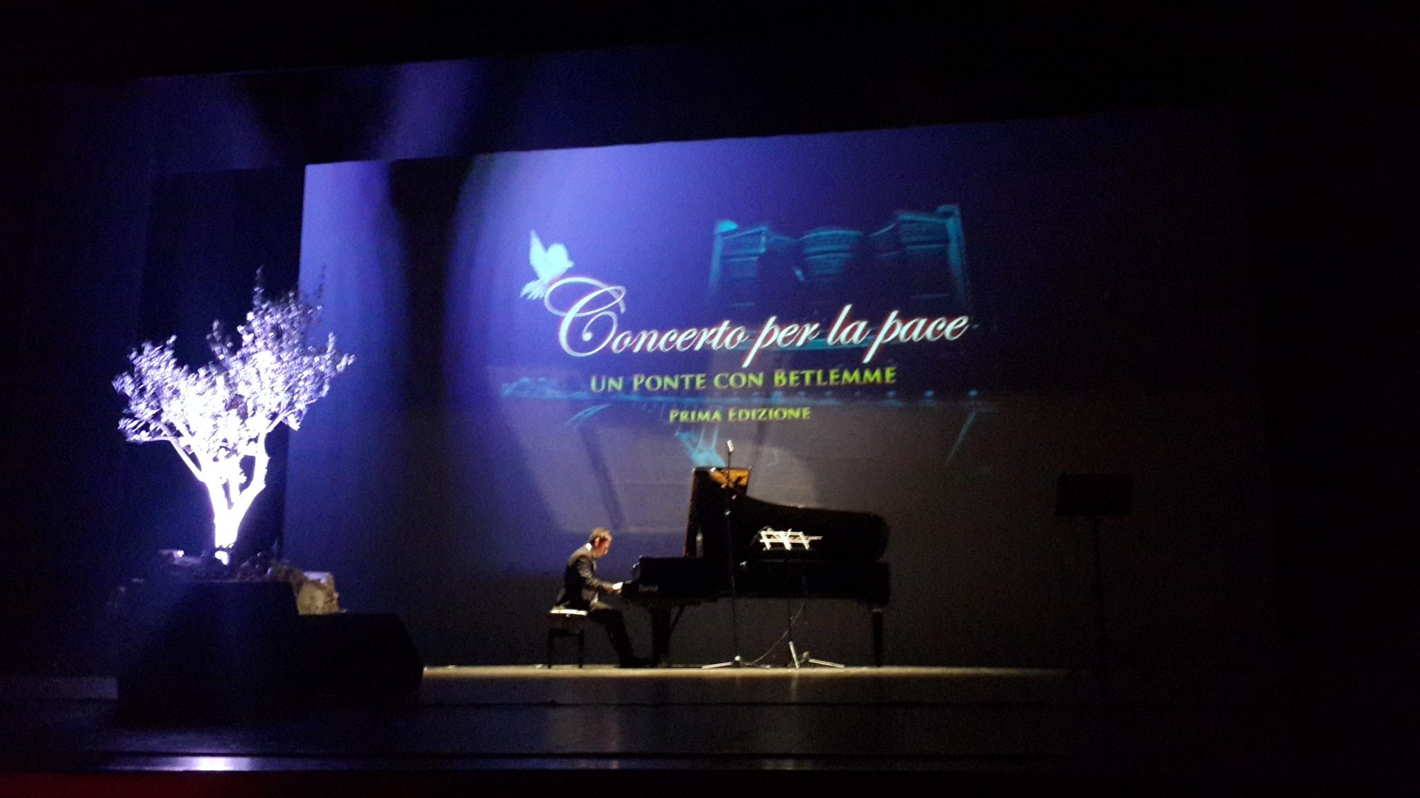 خلال كونسترت من أجل السلام- جسر مع بيت لحم: بابون تؤكد بأن الجسور بين الشعوب هي ما تصنع السلام