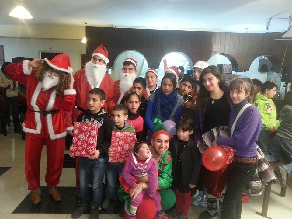 مسيرة الأطفال السنوية خلال احتفالات أعياد الميلاد المجيدة