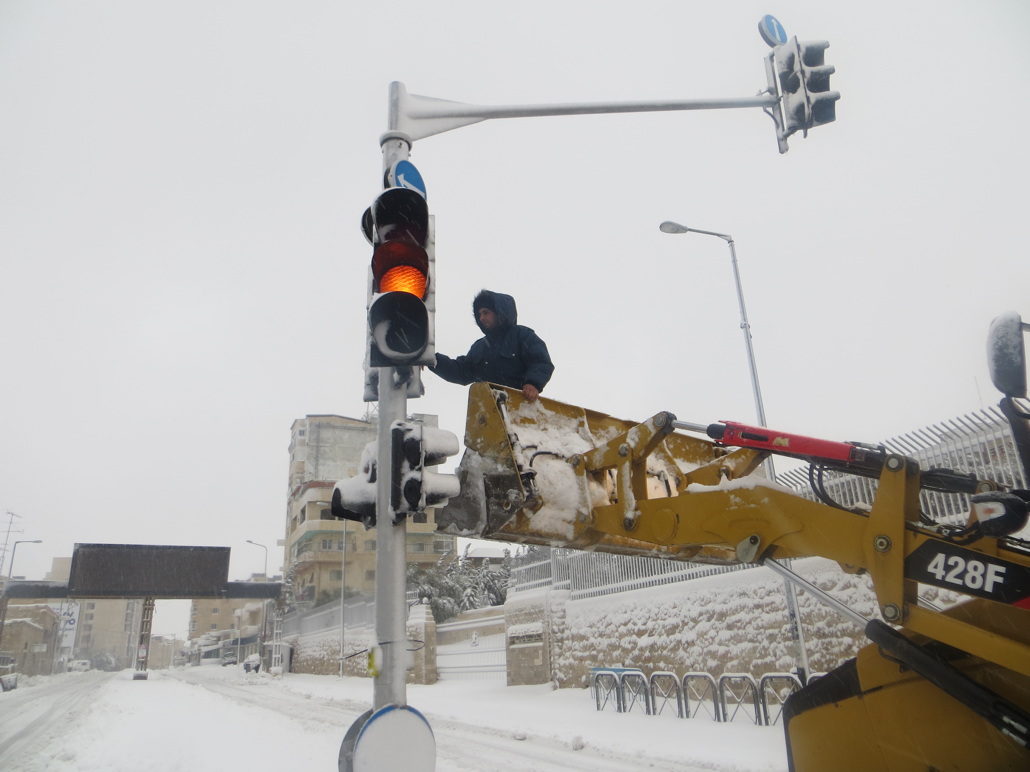 بلدية بيت لحم تتعامل مع ظروف المنخفض الصعبة بنجاح وتلبي طلبات المواطنين
