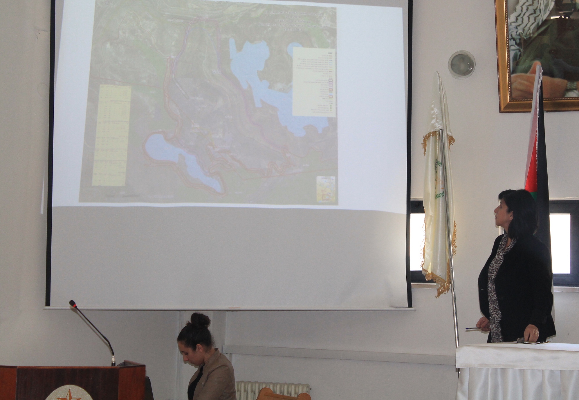 رئيسة بلدية بيت لحم تلتقي وفدا من مونبلييه الفرنسية يرافقه المجلس المحلي الشبابي 