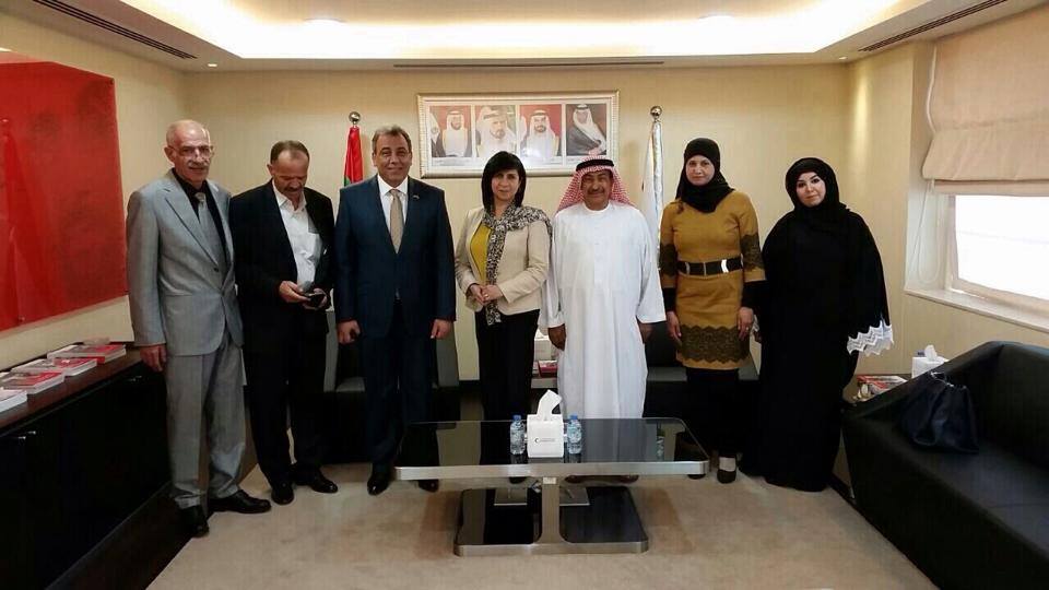 بابون والوفد المرافق يلبون دعوة شركة اتحاد المقاولين لزيارة دولة الإمارات العربية المتحدة، ويلتقون بمعالي الشيخ آل نهيان وزير الثقافة والشباب وتنمية المجتمع