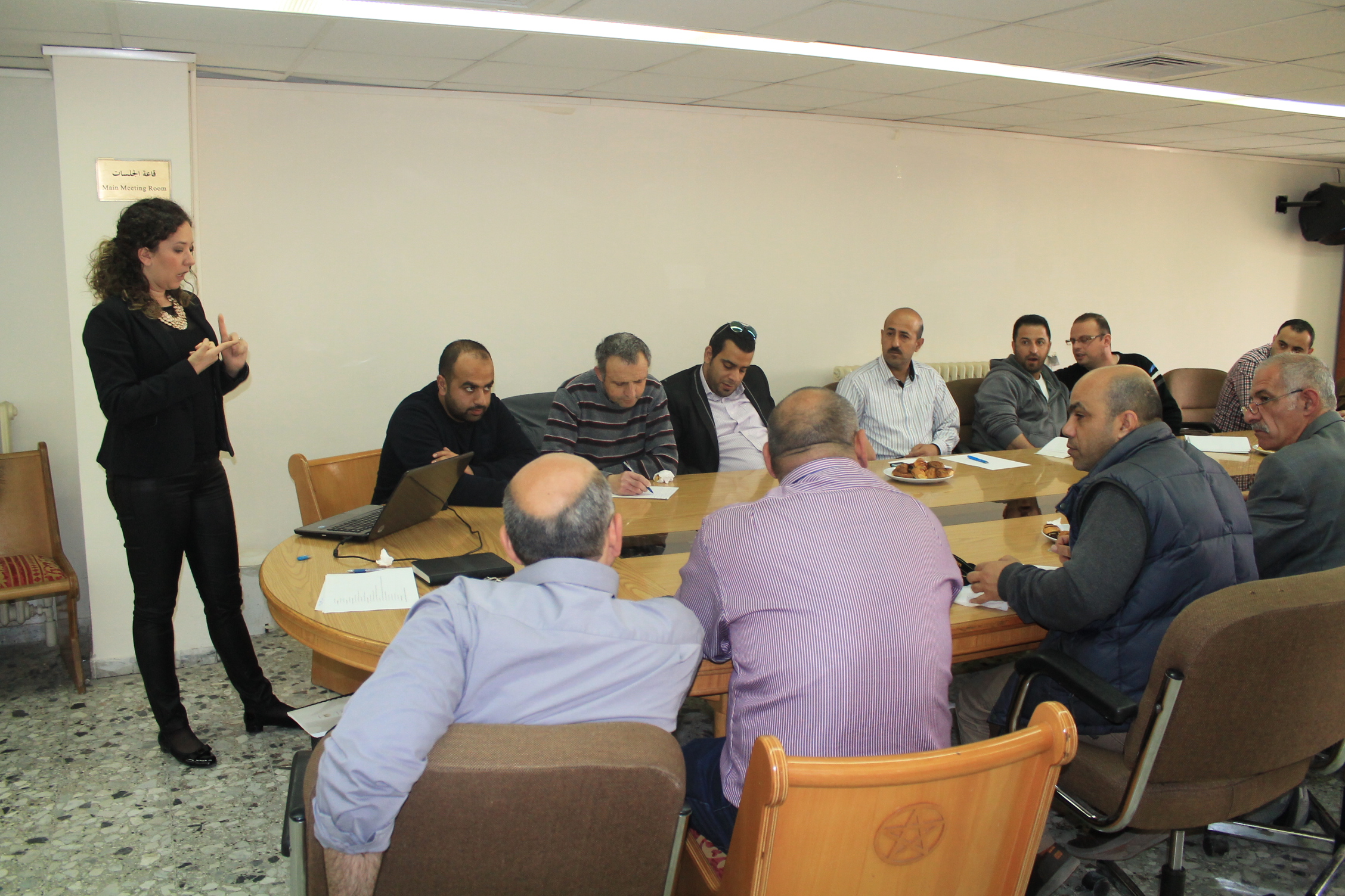 بلدية بيت لحم تقرّ وثيقة سياسة الإفصاح وخطة التواصل وتتخذها نهجاً في عملها