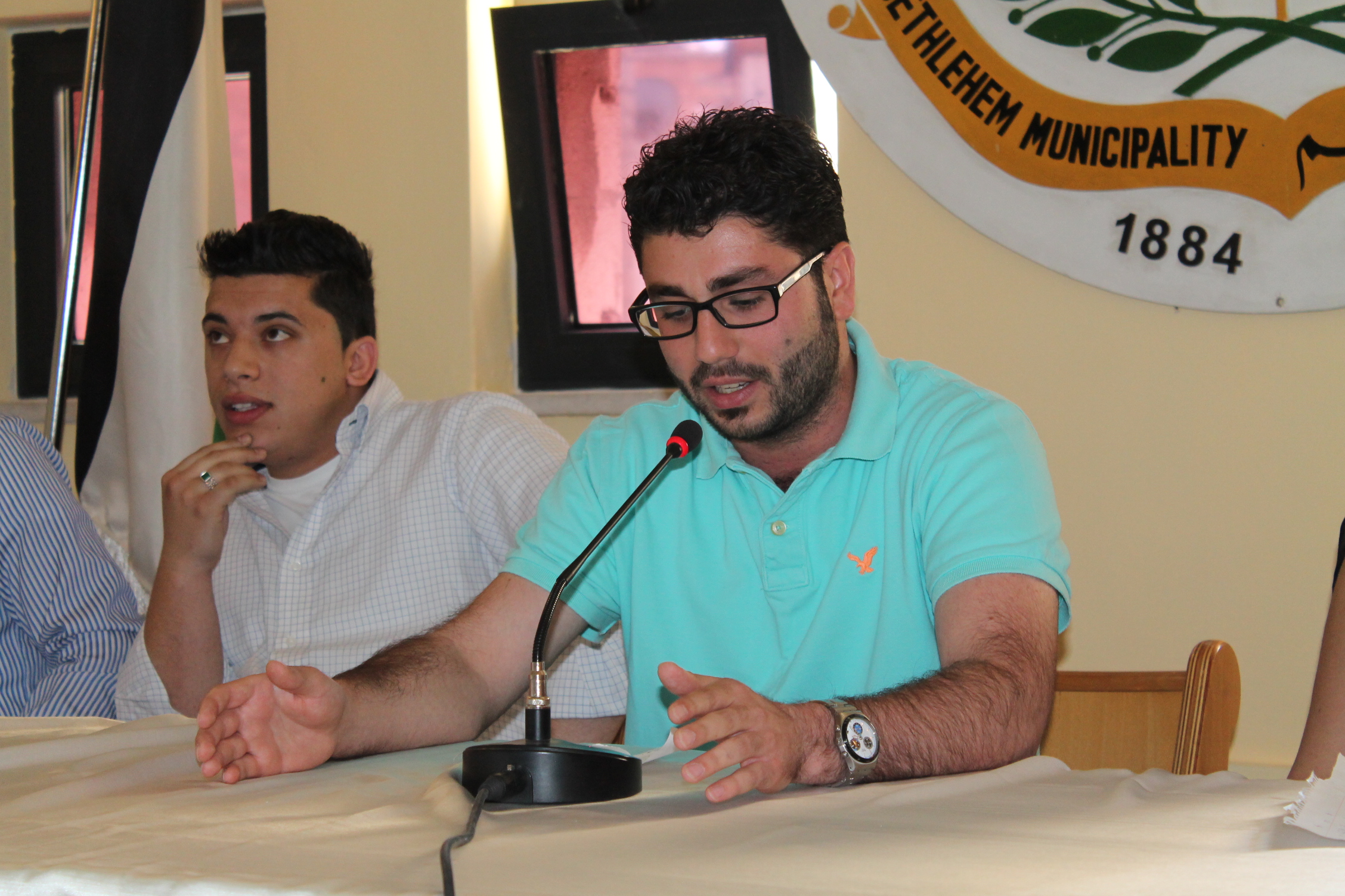 بلدية بيت لحم تنظم المناظرة الانتخابية الخاصة بالمجلس المحلي الشبابي في بيت لحم 