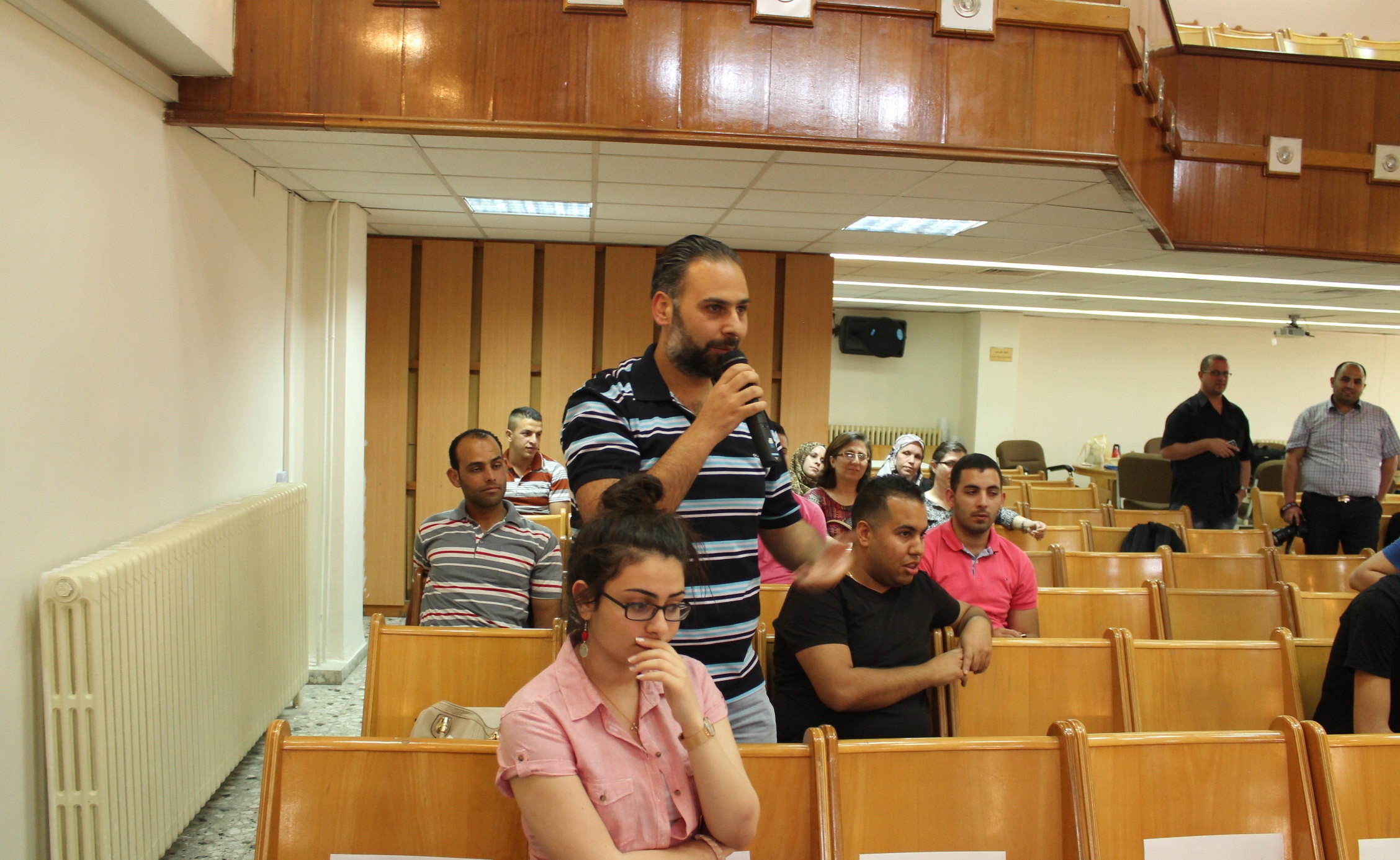 بلدية بيت لحم تنظم المناظرة الانتخابية الخاصة بالمجلس المحلي الشبابي في بيت لحم 