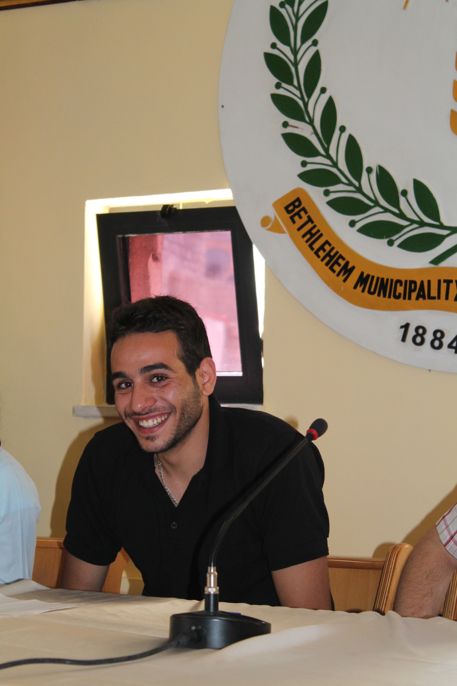 بلدية بيت لحم تنظم المناظرة الانتخابية الخاصة بالمجلس المحلي الشبابي في بيت لحم 