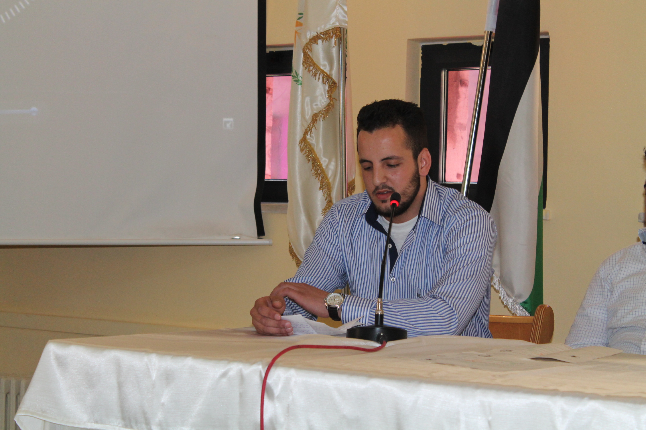 بلدية بيت لحم تنظم المناظرة الانتخابية الخاصة بالمجلس المحلي الشبابي في بيت لحم 