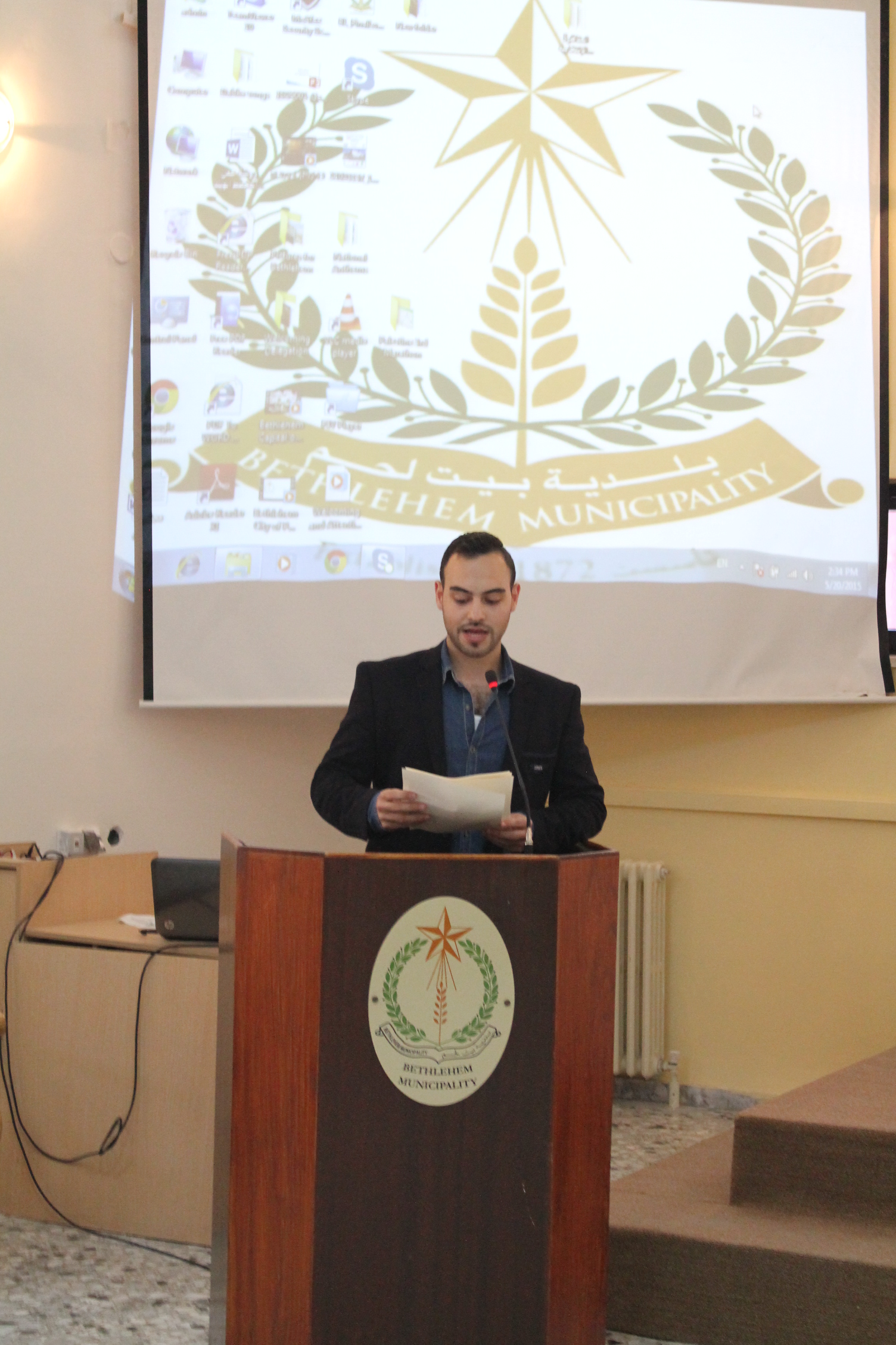 بلدية بيت لحم تنظم المناظرة الانتخابية الخاصة بالمجلس المحلي الشبابي في بيت لحم 