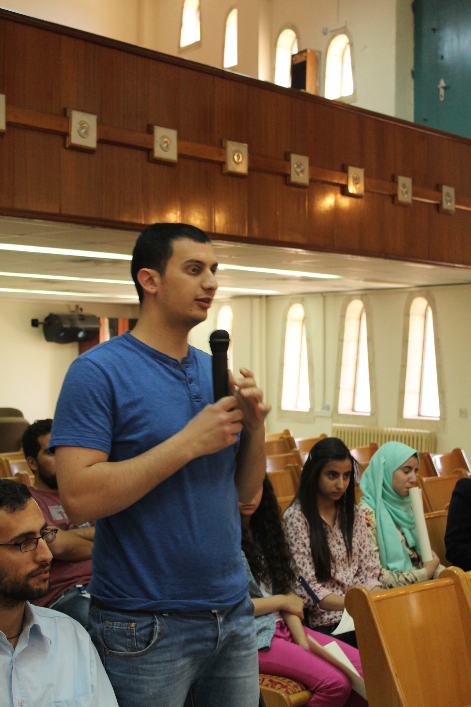 بلدية بيت لحم تنظم المناظرة الانتخابية الخاصة بالمجلس المحلي الشبابي في بيت لحم 