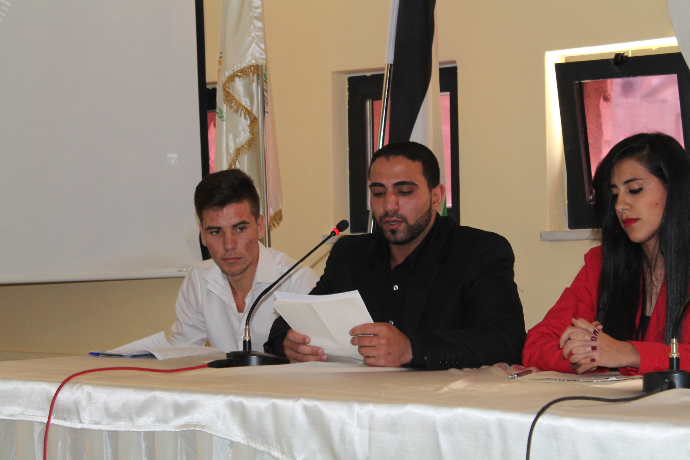 بلدية بيت لحم تنظم المناظرة الانتخابية الخاصة بالمجلس المحلي الشبابي في بيت لحم 