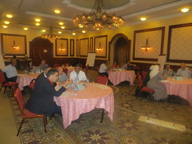 مدراء دوائر بلدية بيت لحم يستعرضون تجربة البلدية في التخطيط الإستراتيجي والتنمية الإقتصادية المحلية