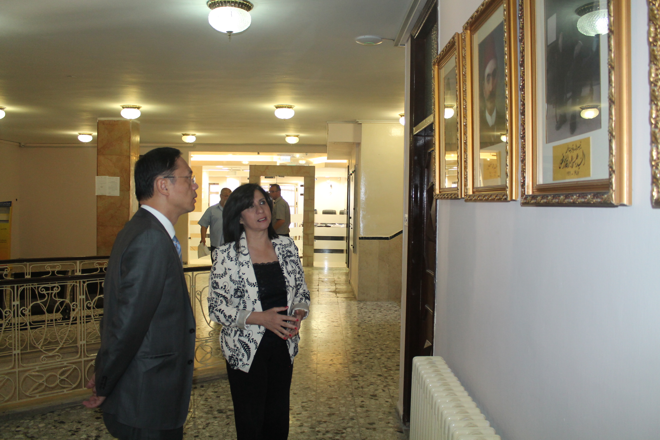 السفير الصيني يزور بلدية بيت لحم ويعرب عن رغبته الشديدة في التعاون المشترك