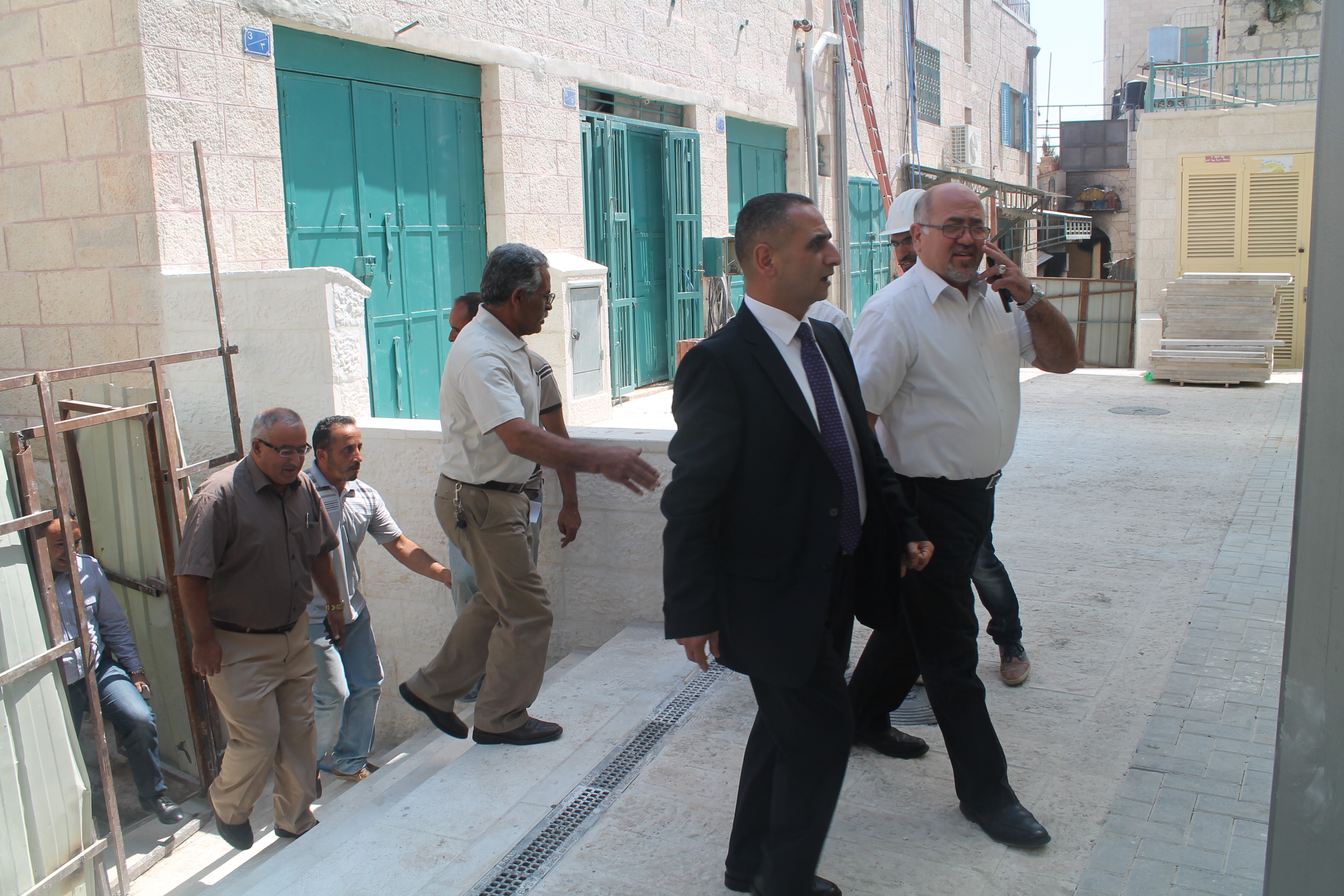 بلدية بيت لحم تبدي ملاحظاتها الهندسية لمؤسسة أنيرا  منفذة مشروع السوق تحضيرا  لإستلام مقاطع منه قريبا