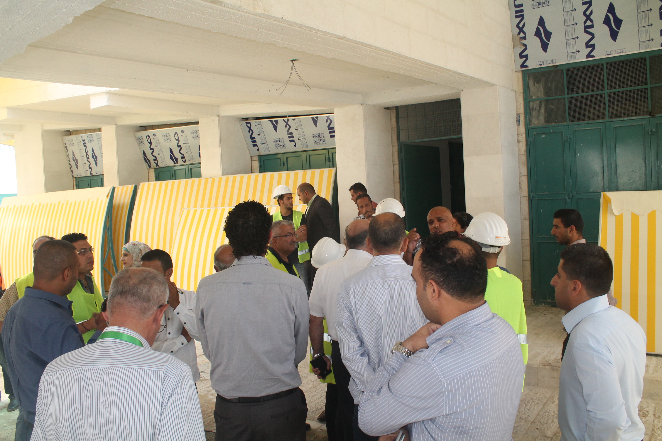 بلدية بيت لحم تبدي ملاحظاتها الهندسية لمؤسسة أنيرا  منفذة مشروع السوق تحضيرا  لإستلام مقاطع منه قريبا