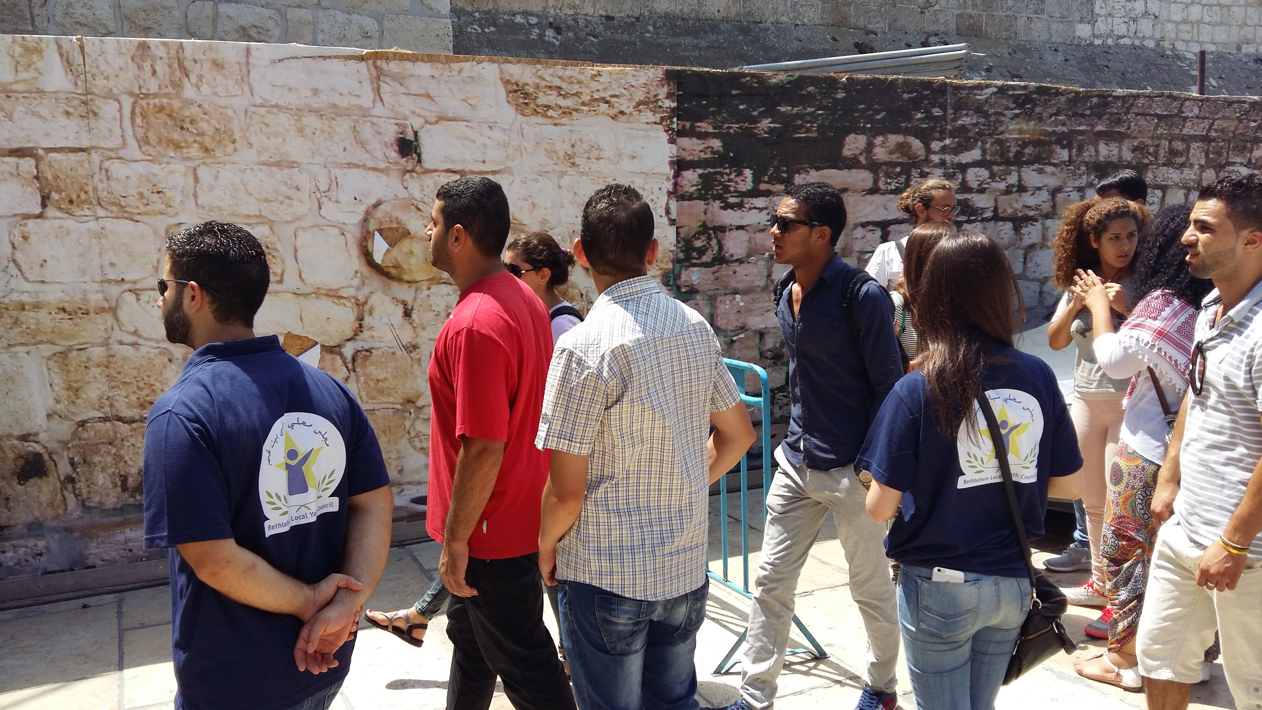 بلدية بيت لحم والمجلس الشبابي يستقبلون المشاركين في ملتقى رام الله الدولي 