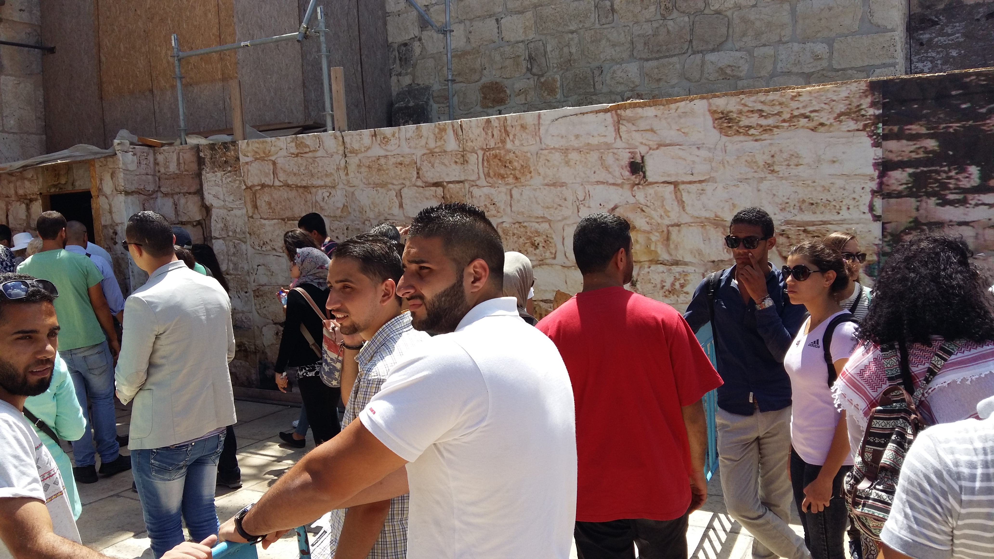 بلدية بيت لحم والمجلس الشبابي يستقبلون المشاركين في ملتقى رام الله الدولي 