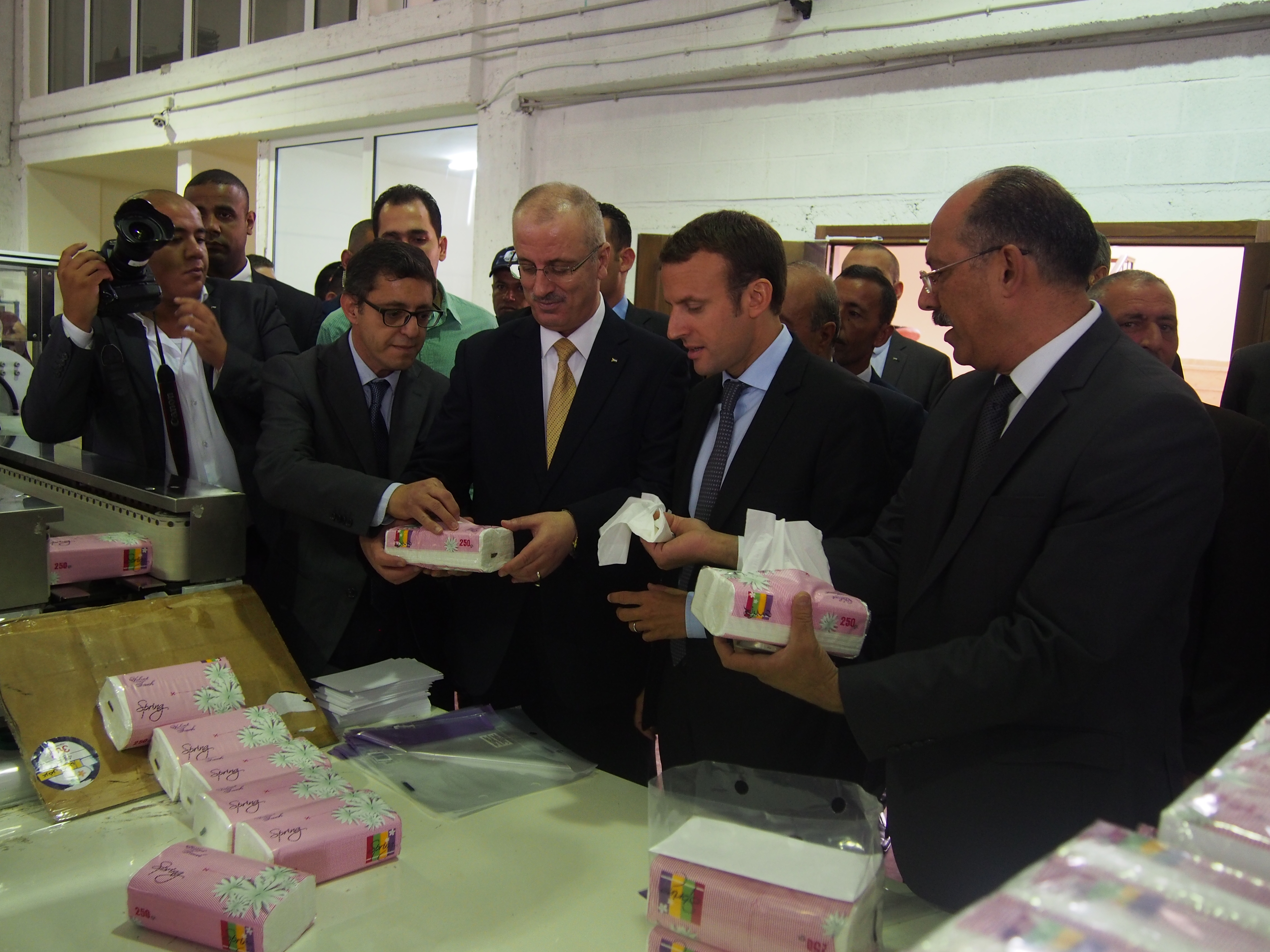 احتفال تسليم المرحلة الأولى من مشروع المنطقة الصناعية في بيت لحم 