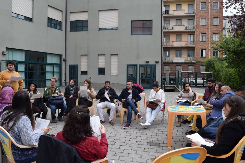 العلم الفلسطيني حاضر في المؤتمر الدولي الثالث للتنمية الإقتصادية المحلية في القصر الملكي في تورين من خلال وفد سلطة المياه والمجاري وبلدية بيت لحم بيت جالا بيت ساحور 