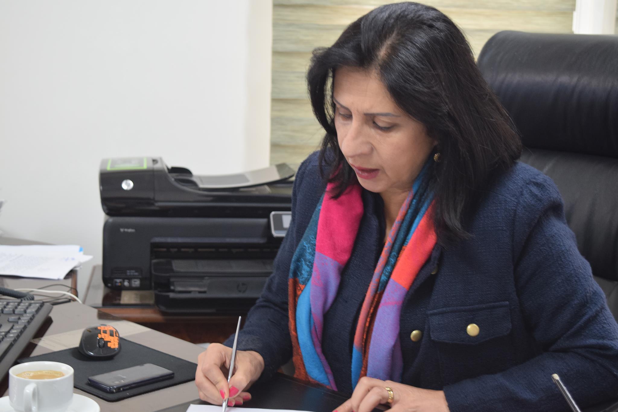 بابون تترأس إجتماعا طارئاً في مقر سلطة المياه بحضور نصار للوقوف على آليات العمل أثناء المنخفضات الجوية