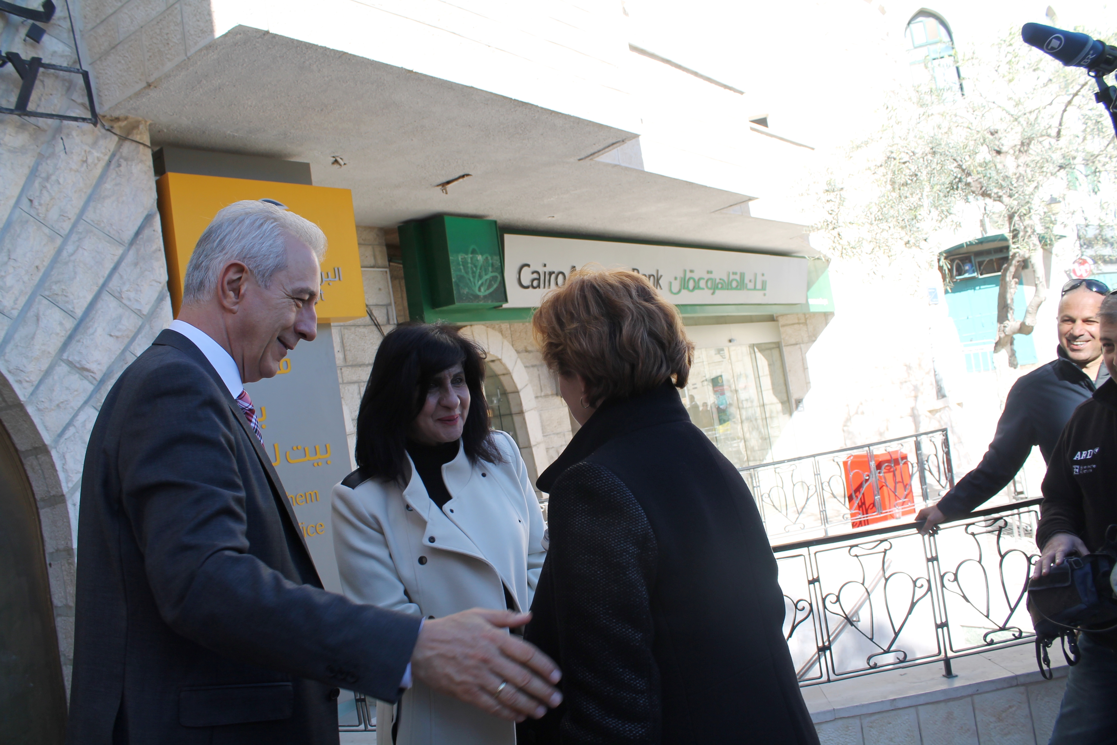 رئيسة بلدية بيت لحم تستقبل رئيس المجلس الإتحادي الألماني في دار بلدية بيت لحم