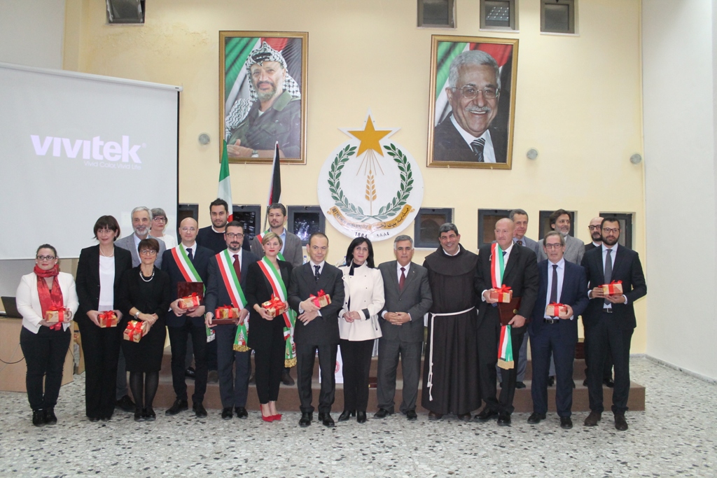 بلدية بيت لحم تطلق مجموعة من مشاريعها  الممولة من الحكومة الإيطالية من خلال  برنامج دعم البلديات الفلسطينية ومن بينها حوش السريان والمدبسة