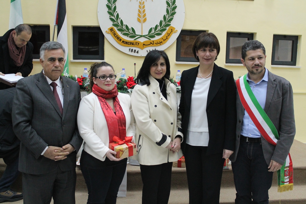بلدية بيت لحم تطلق مجموعة من مشاريعها  الممولة من الحكومة الإيطالية من خلال  برنامج دعم البلديات الفلسطينية ومن بينها حوش السريان والمدبسة