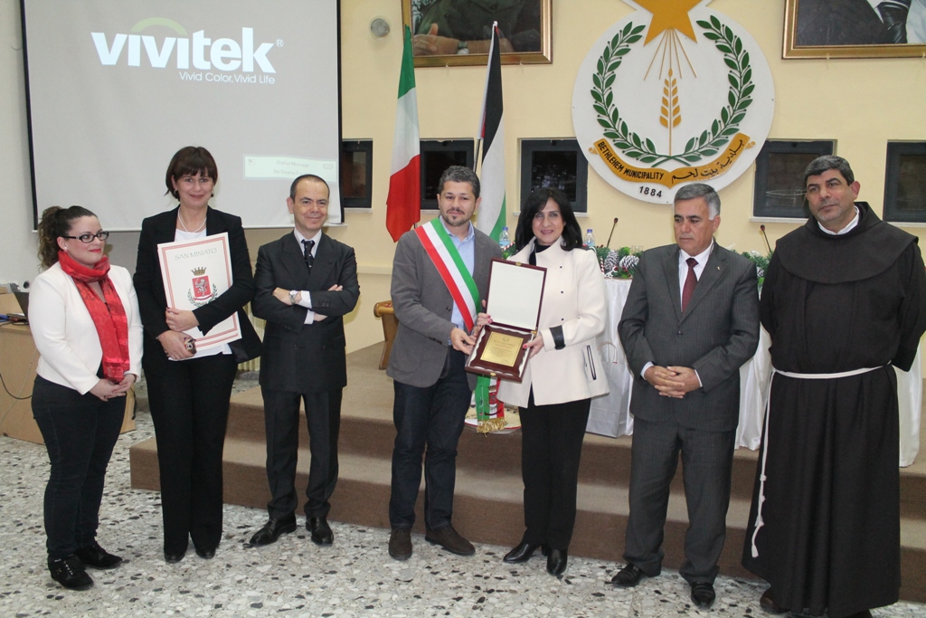 بلدية بيت لحم تطلق مجموعة من مشاريعها  الممولة من الحكومة الإيطالية من خلال  برنامج دعم البلديات الفلسطينية ومن بينها حوش السريان والمدبسة