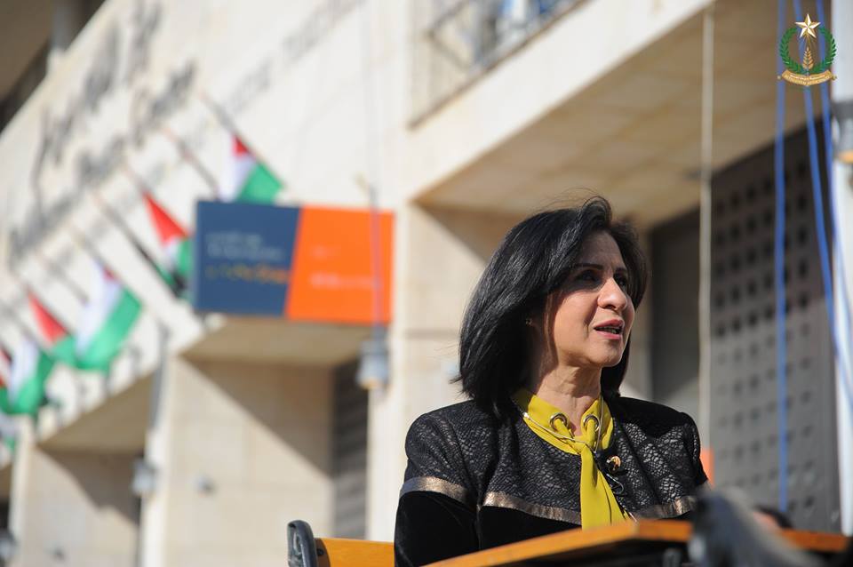 24-12-2015 إستقبال غبطة البطريرك فؤاد طوال والأمسية الميلادية 