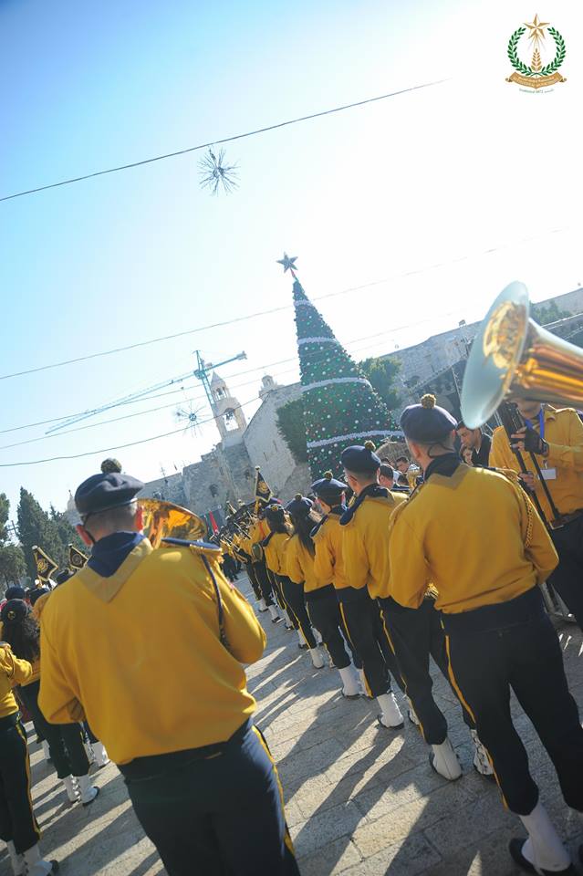 24-12-2015 إستقبال غبطة البطريرك فؤاد طوال والأمسية الميلادية 