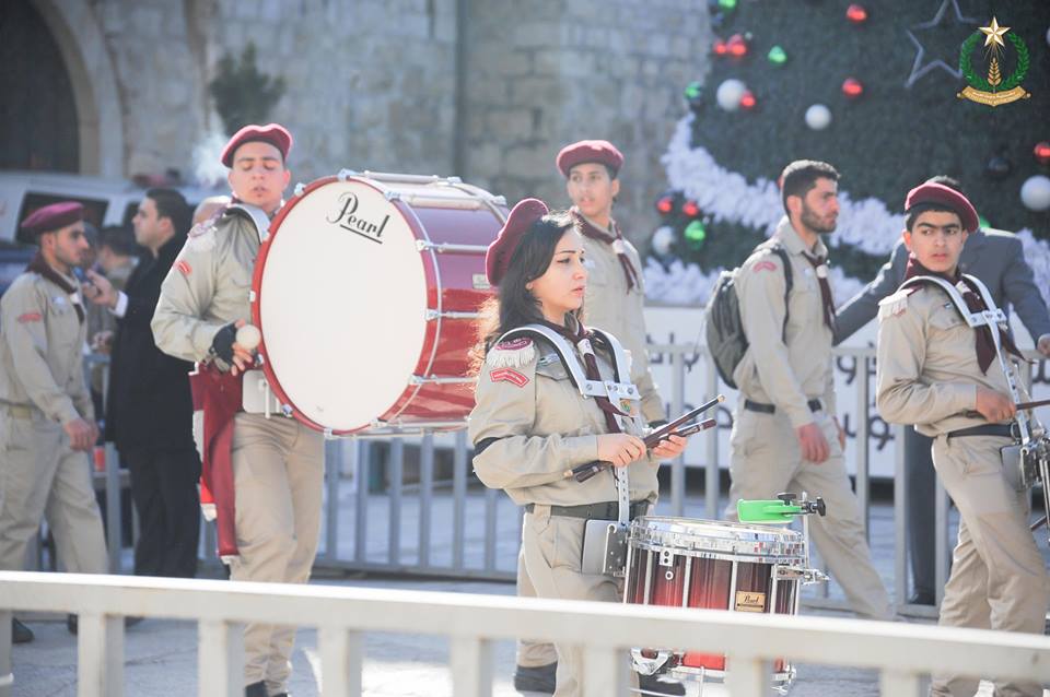 24-12-2015 إستقبال غبطة البطريرك فؤاد طوال والأمسية الميلادية 