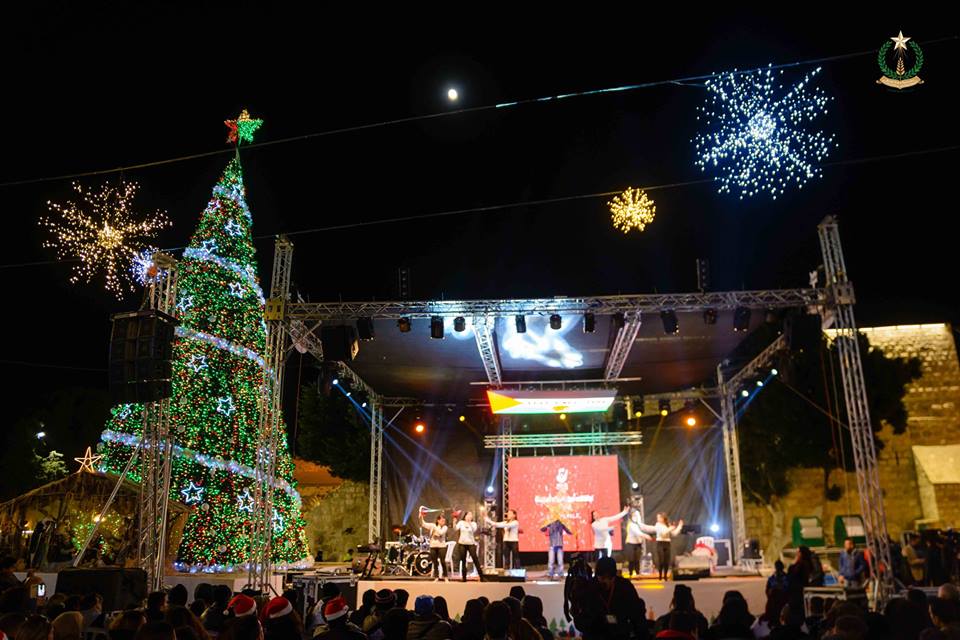 24-12-2015 إستقبال غبطة البطريرك فؤاد طوال والأمسية الميلادية 