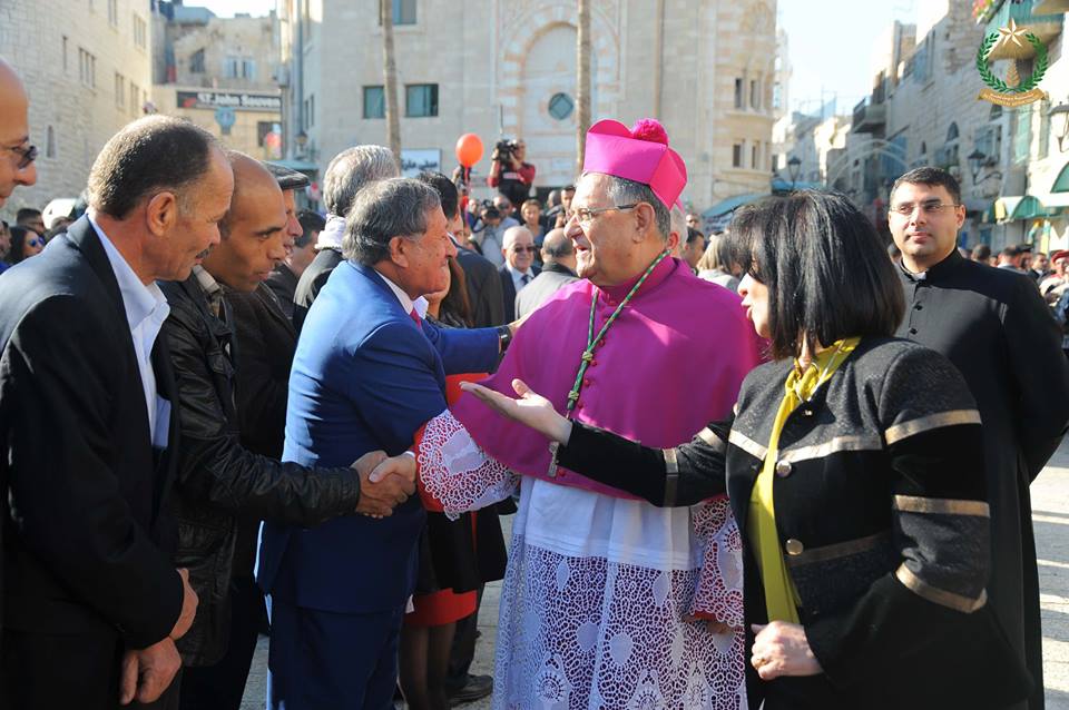 24-12-2015 إستقبال غبطة البطريرك فؤاد طوال والأمسية الميلادية 