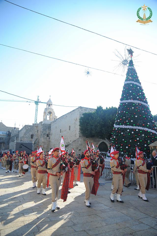 24-12-2015 إستقبال غبطة البطريرك فؤاد طوال والأمسية الميلادية 