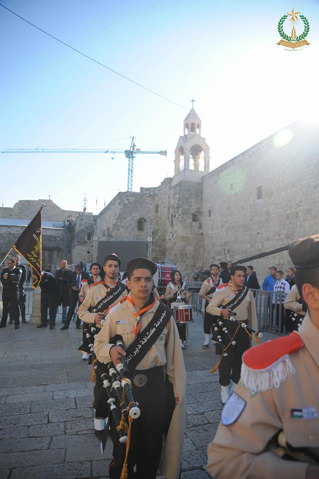 24-12-2015 إستقبال غبطة البطريرك فؤاد طوال والأمسية الميلادية 