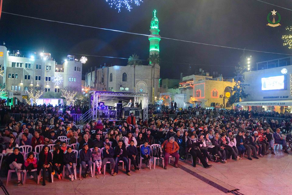 24-12-2015 إستقبال غبطة البطريرك فؤاد طوال والأمسية الميلادية 