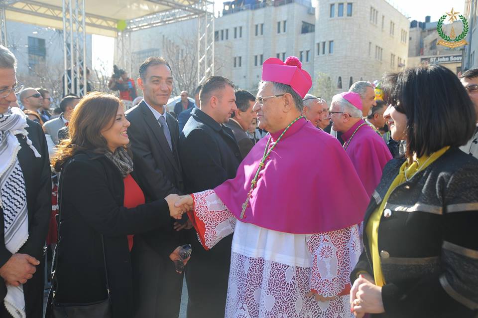 24-12-2015 إستقبال غبطة البطريرك فؤاد طوال والأمسية الميلادية 