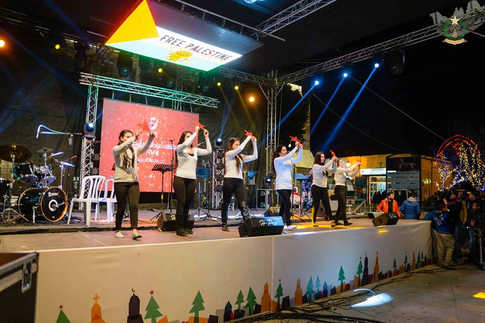 24-12-2015 إستقبال غبطة البطريرك فؤاد طوال والأمسية الميلادية 