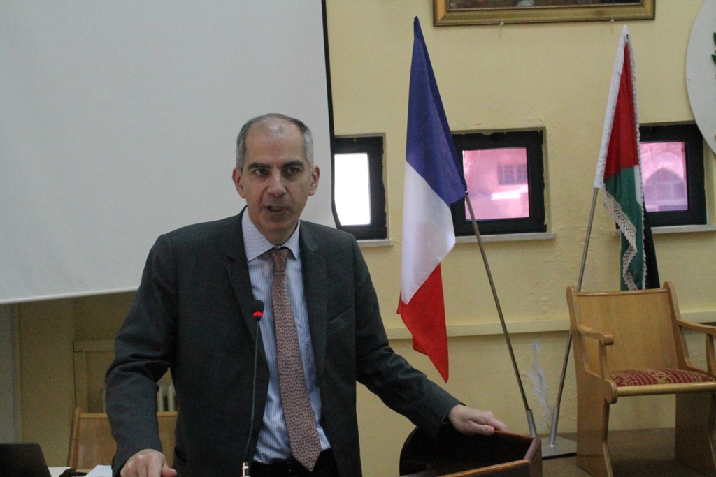 رئيستا بلديتي بيت لحم ولورد الفرنسية توقعان إتفاقية تعاون في مجالات عدة 