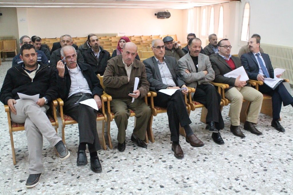 بلدية بيت لحم تنظم لقاءً جماهيراً لعرض قضية محطة الباصات المركزية على مواطني ومؤسسات المدينة  