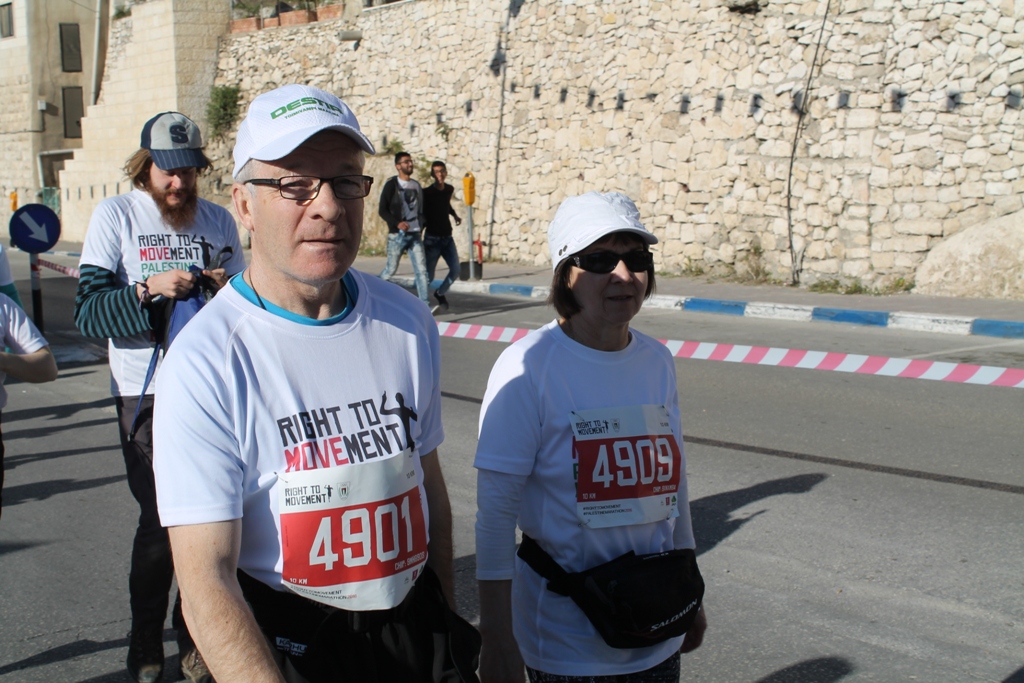 رئيسة بلدية بيت لحم تُطلق ماراثون فلسطين الرابع وتشارك عن فئة 10 كيلومتر للمطالبة بحق المرأة بالميراث  