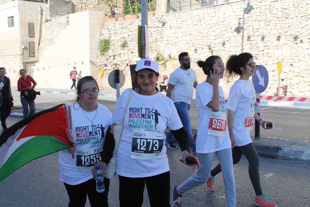 رئيسة بلدية بيت لحم تُطلق ماراثون فلسطين الرابع وتشارك عن فئة 10 كيلومتر للمطالبة بحق المرأة بالميراث  