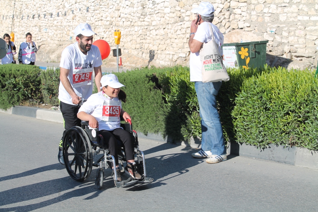 رئيسة بلدية بيت لحم تُطلق ماراثون فلسطين الرابع وتشارك عن فئة 10 كيلومتر للمطالبة بحق المرأة بالميراث  