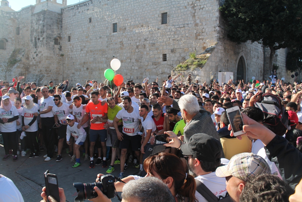 رئيسة بلدية بيت لحم تُطلق ماراثون فلسطين الرابع وتشارك عن فئة 10 كيلومتر للمطالبة بحق المرأة بالميراث  