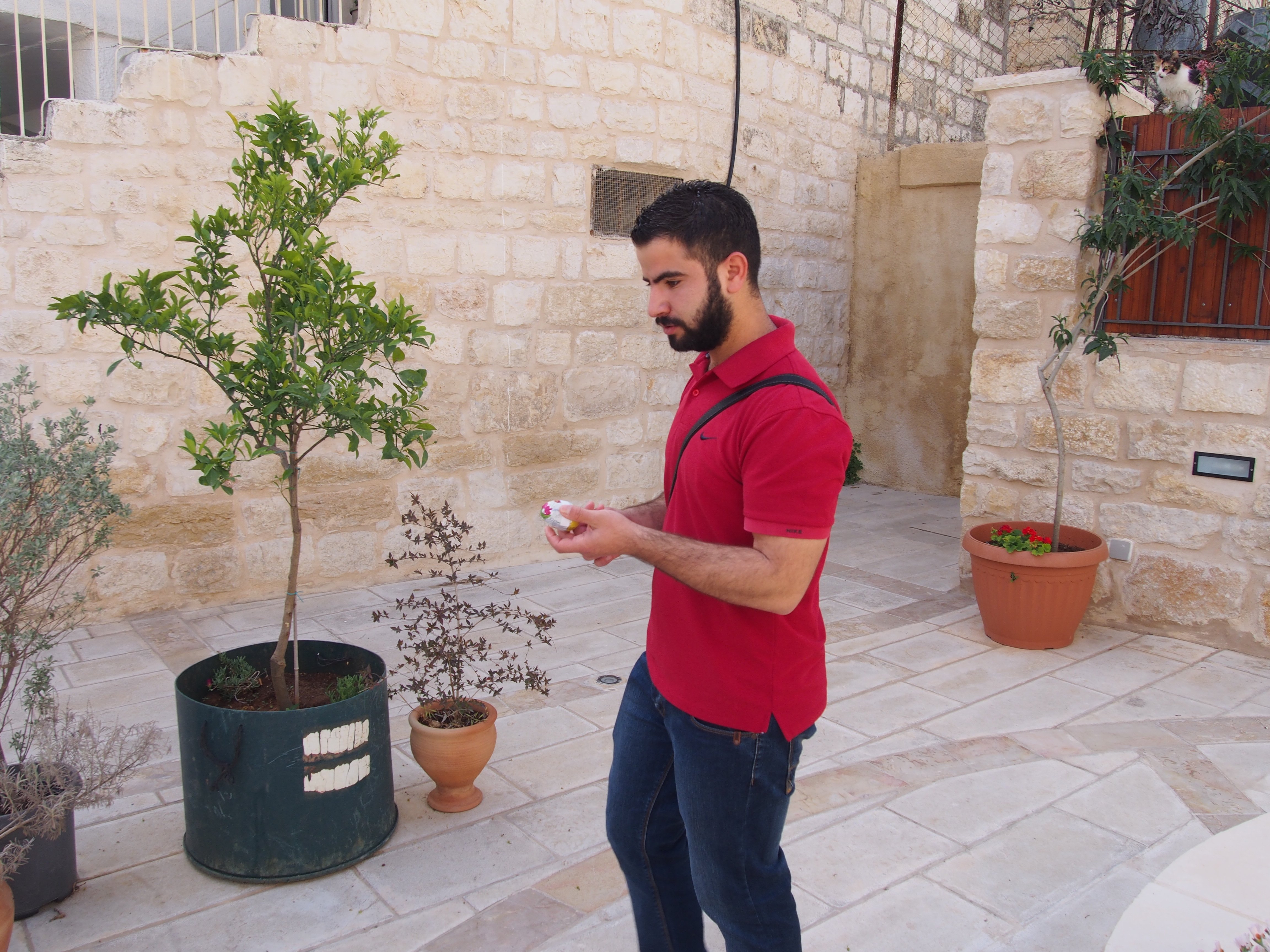 نشاط فصحي في شوارع بيت لحم القديمة للتعرف على تاريخ وأصالة المواقع التراثية والتاريخية 